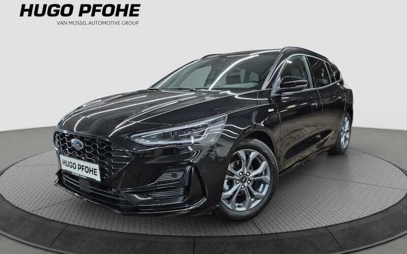 Gebraucht Ford Focus ST-Line 155 PS (114 kW) 2023 Agate black metallic Kombi