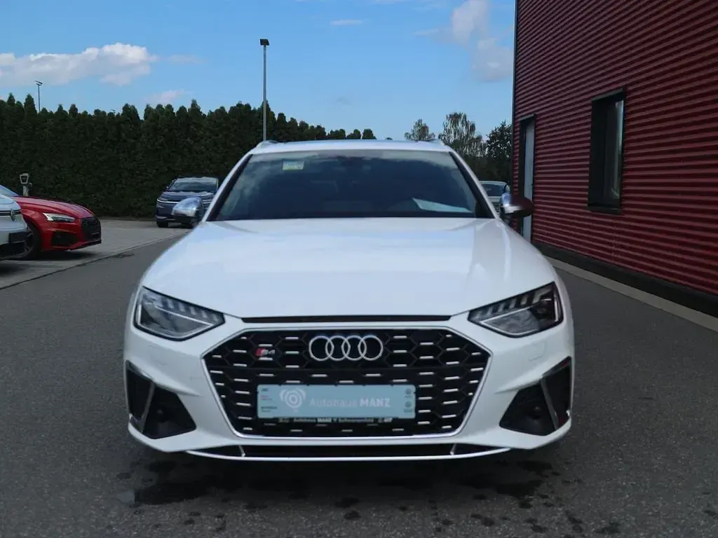 Gebraucht Audi S4 Sport 341 PS (250 kW) 2023 Ibisweiß Kombi