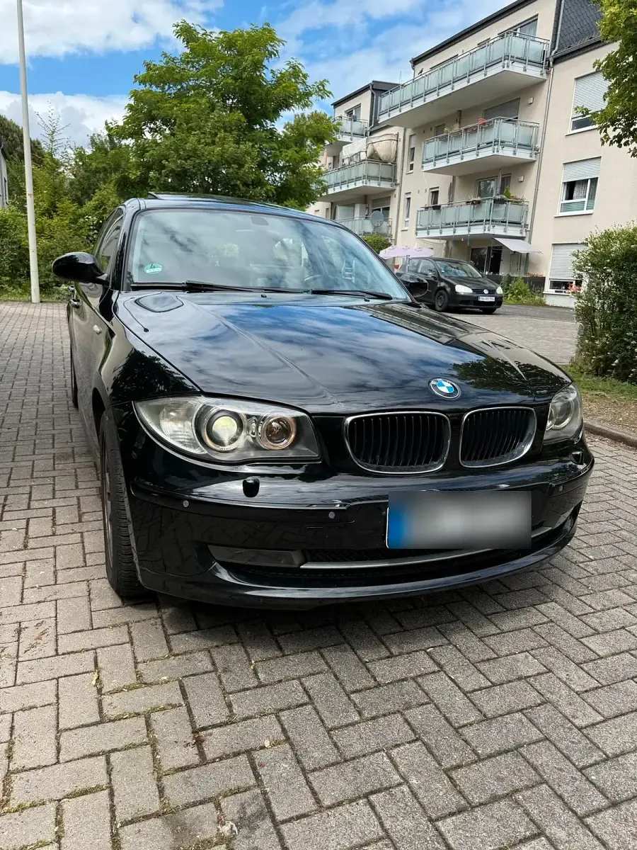 Gebraucht BMW 118 143 PS (105 kW) 2007 Schwarz Kleinwagen
