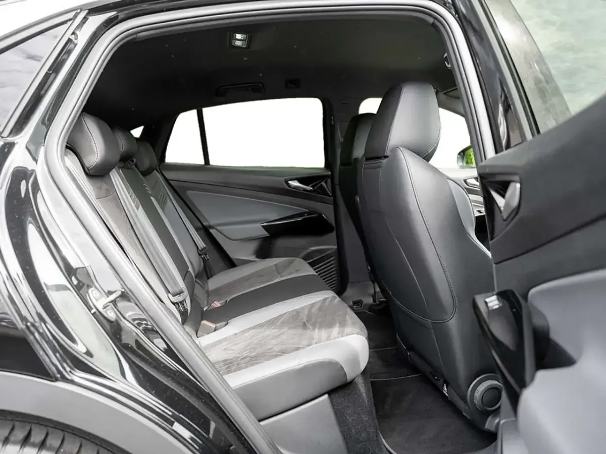 Gebraucht VW ID.5 Pro 127 kW (174 PS) 2024 Grenadillschwarz SUV