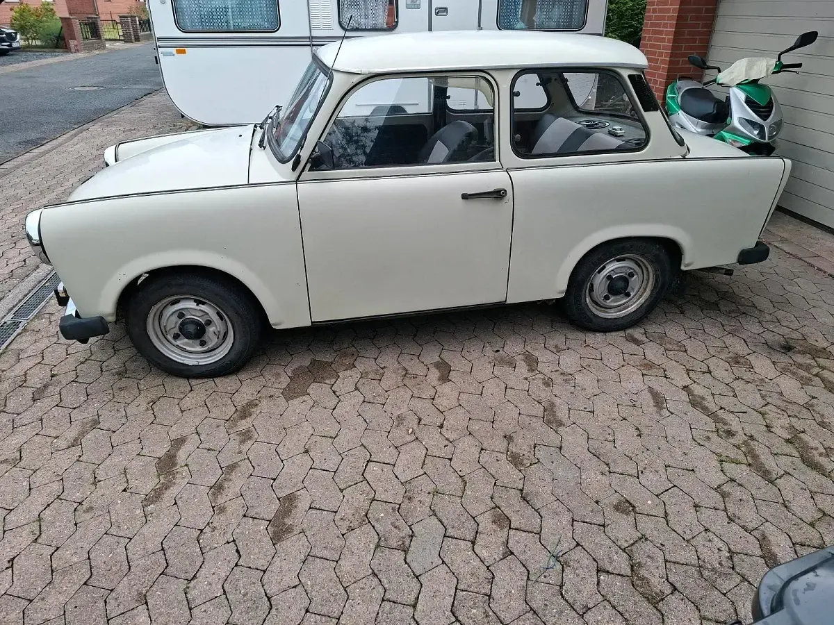 Gebraucht Trabant 601 26 PS (19 kW) 1987 Limousine