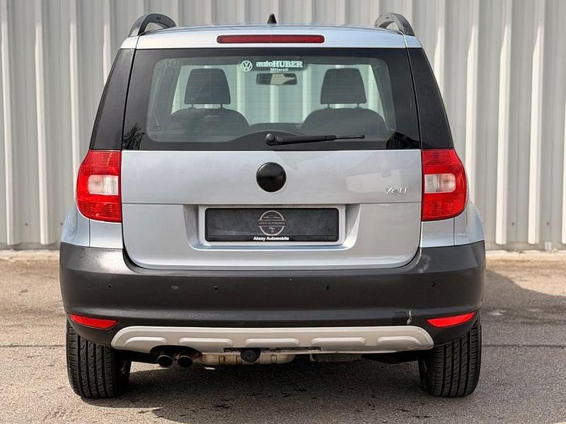 Gebraucht Skoda Yeti 105 PS (77 kW) 2010 Blau SUV