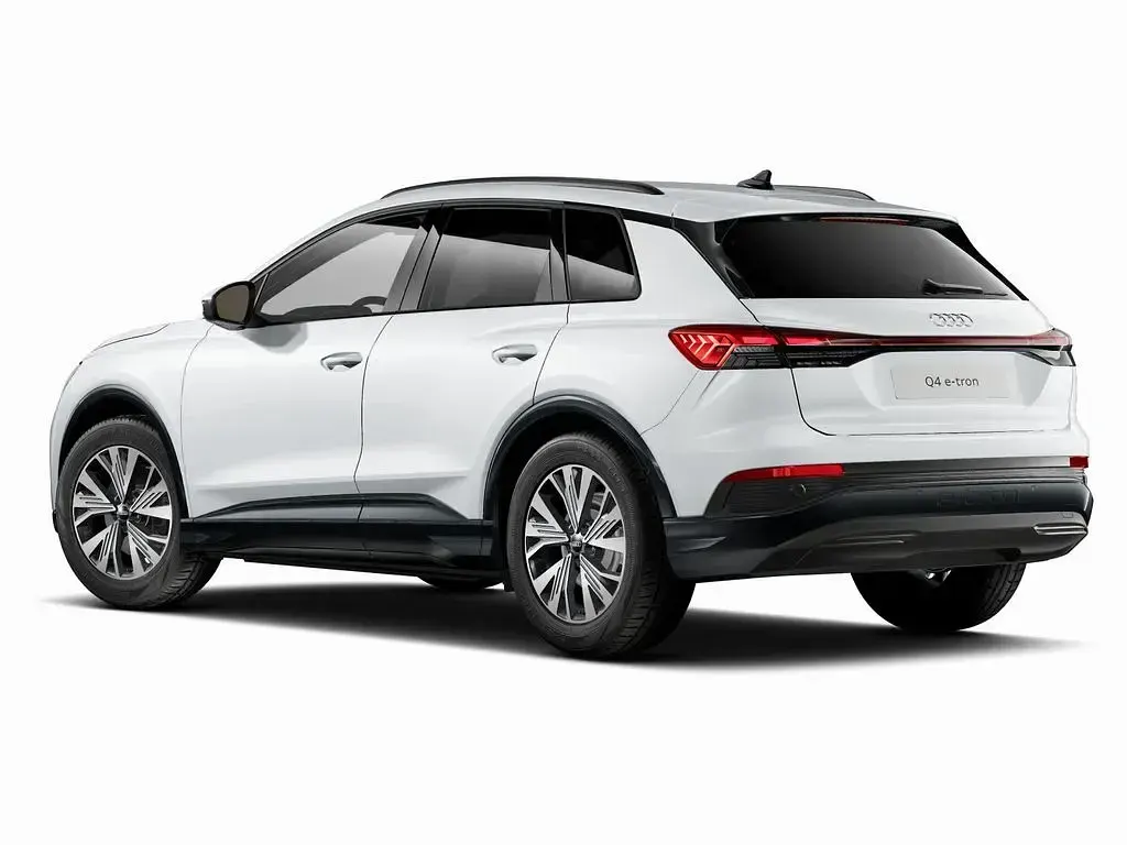 Gebraucht Audi Q4 e-tron Advanced 150 kW (204 PS) 2025 Gletscherweiss SUV