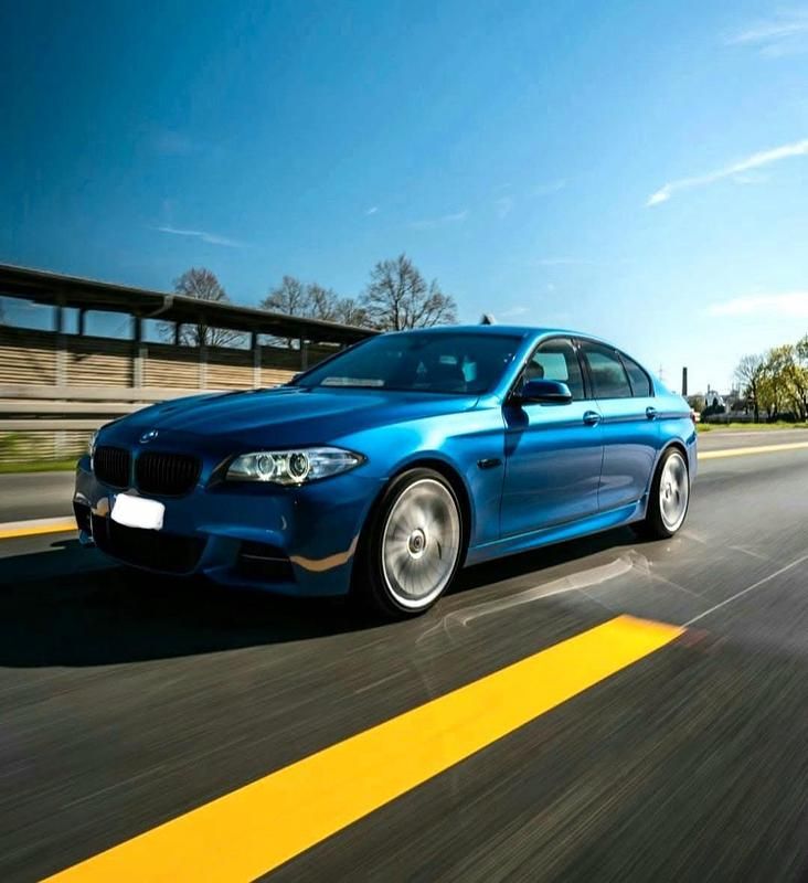 Blau Gebraucht 2016 BMW 535 Limousine | 16.500 € (Fairer Preis) - Bild 1/4