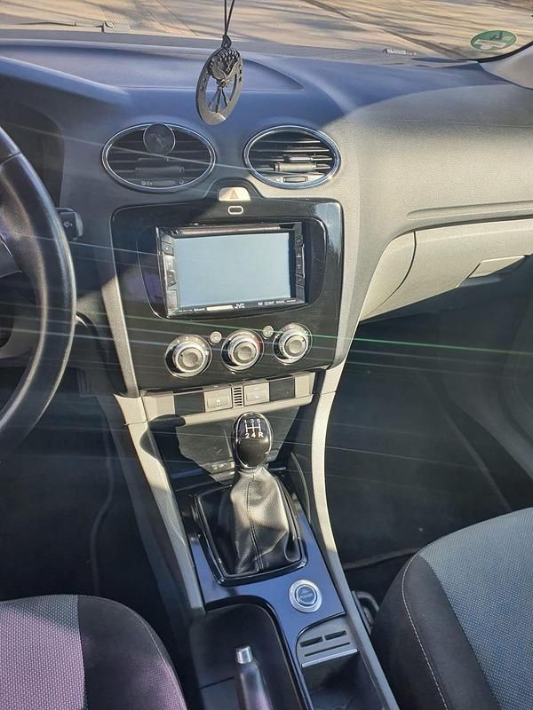 Gebraucht Ford Focus 101 PS (74 kW) 2009 Coupé