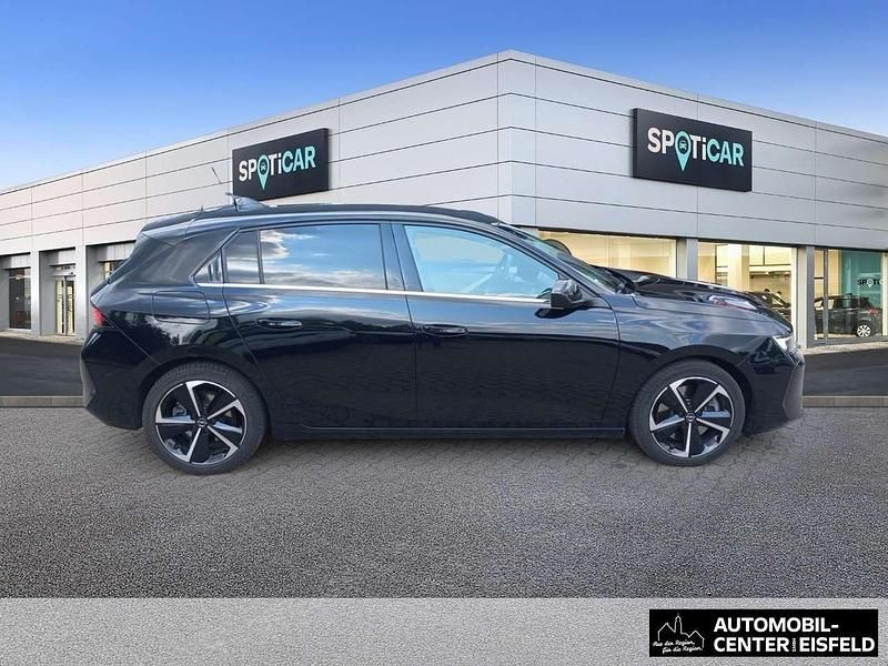 Gebraucht Opel Astra Elegance 179 PS (131 kW) 2022 Karbon schwarz (metallic) Limousine