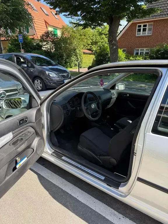 Gebraucht VW Golf IV Ocean 75 PS (55 kW) 2003 Silber Limousine