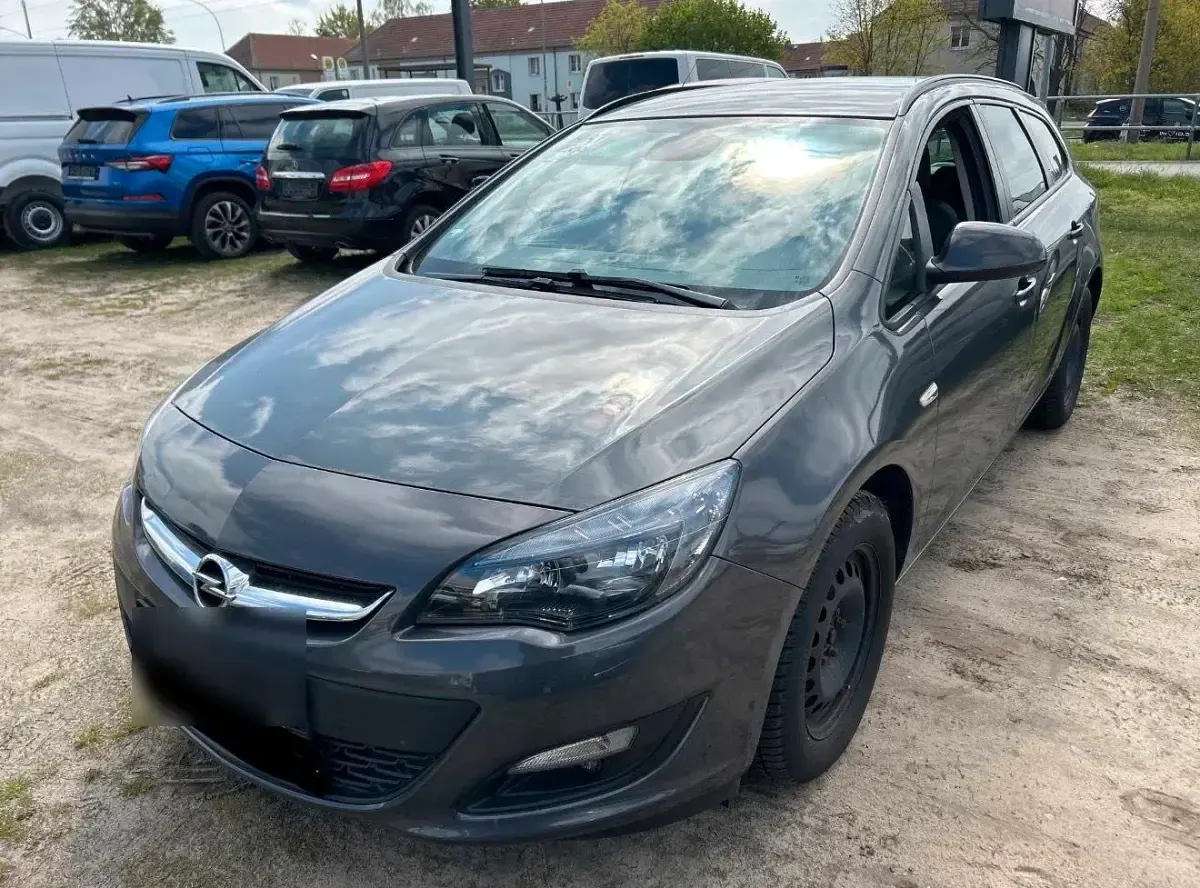 Gebraucht Opel Astra Sport 110 PS (80 kW) 2015 Grau Kombi
