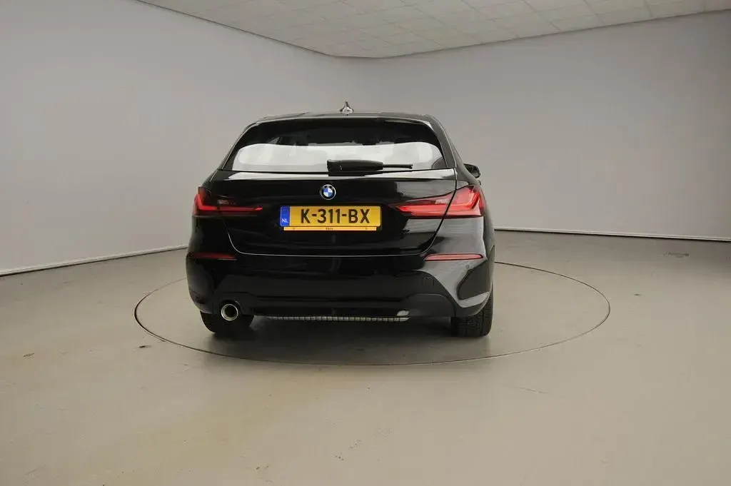 Gebraucht BMW 116 109 PS (80 kW) 2020 Schwarz Kleinwagen