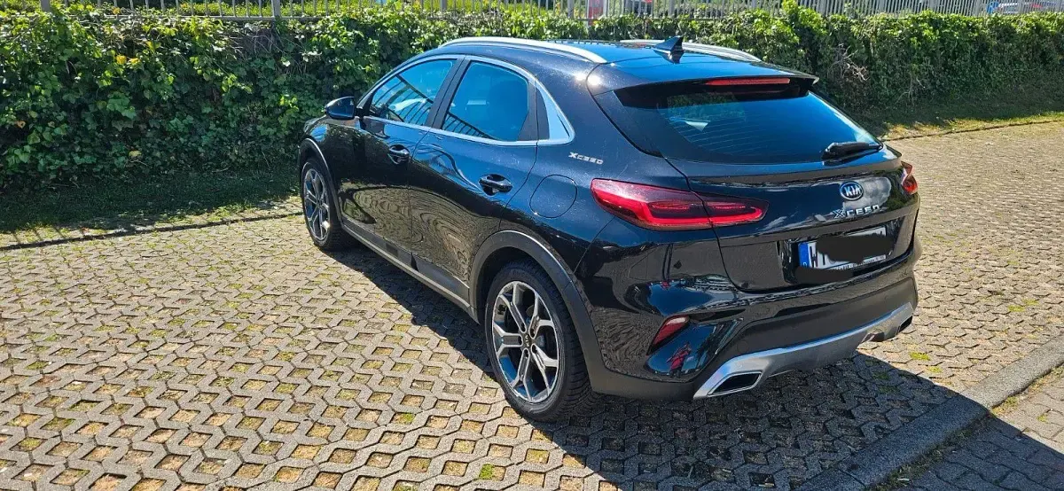 Gebraucht Kia XCeed 140 PS (102 kW) 2020 Schwarz SUV
