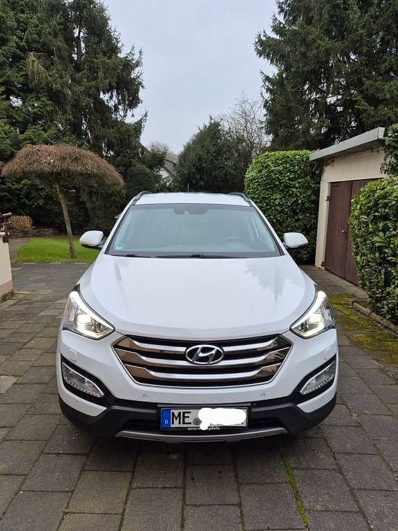 Gebraucht Hyundai Santa Fe Premium 197 PS (144 kW) 2015 Weiß SUV