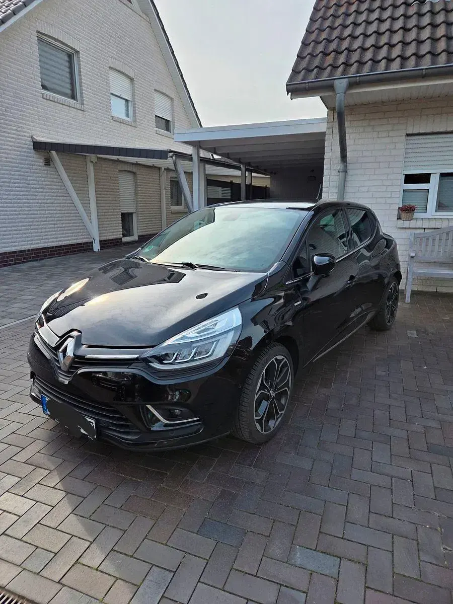 Gebraucht Renault Clio IV Bose Edition 90 PS (66 kW) 2018 Schwarz Kleinwagen