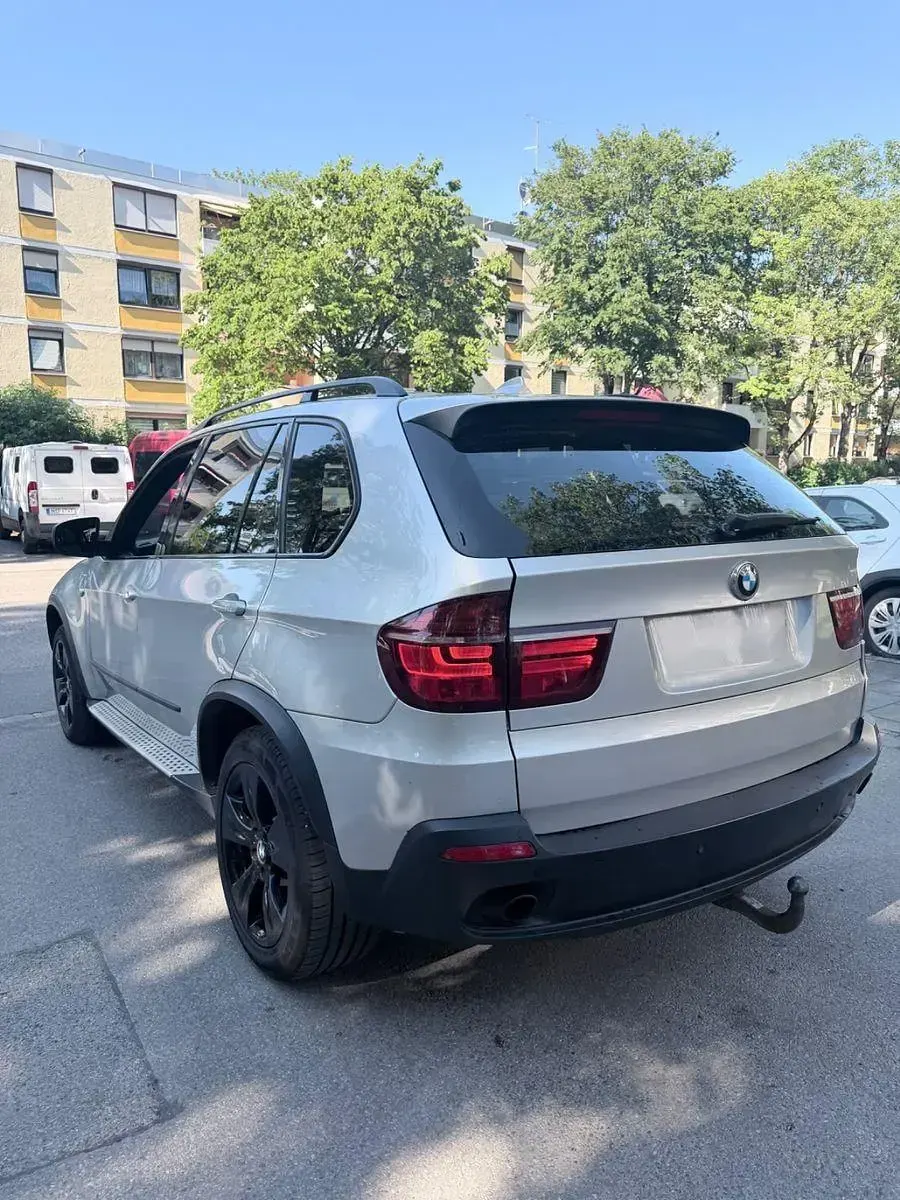 Gebraucht BMW X5 Sport Line 235 PS (172 kW) 2009 Silber SUV