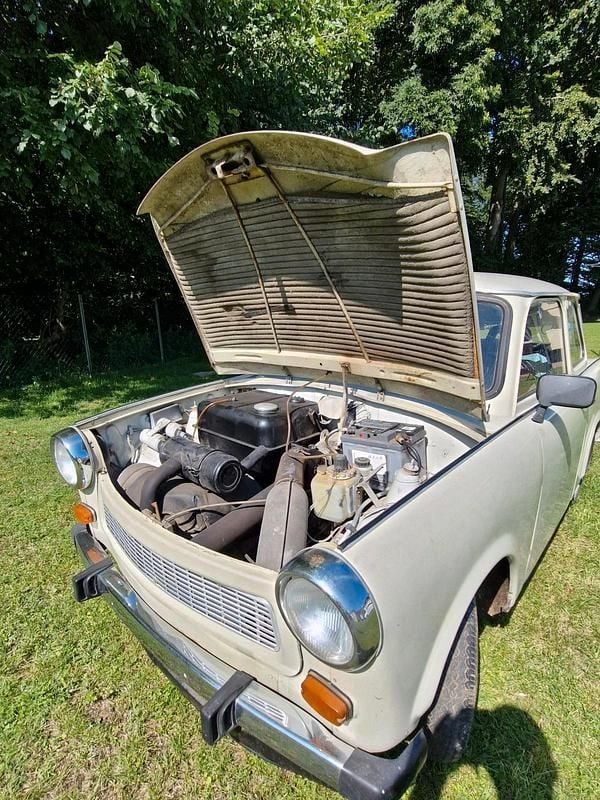 Gebraucht Trabant 601 26 PS (19 kW) 1988 Weiß Limousine