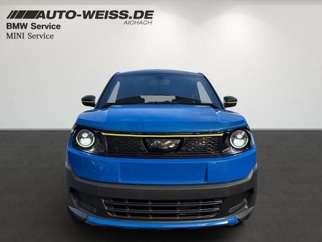 Gebraucht Ligier Myli 2025 Riffblaumetallic / schwarz (blau) Kleinwagen