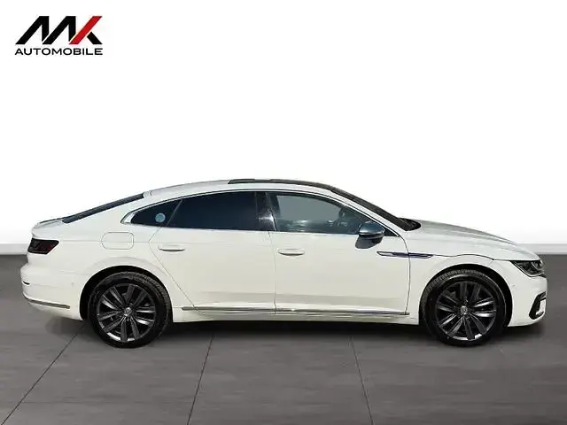 Gebraucht VW Arteon Elegance 190 PS (139 kW) 2018 Weiß Kleinwagen