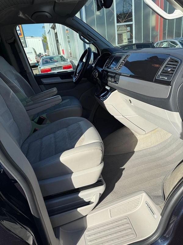 Gebraucht VW California California 204 PS (150 kW) 2015 Blau Van