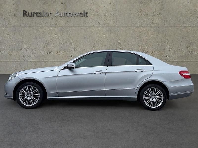 Usata Mercedes E250 204 CV (150 kW) 2012 Argento Berlina