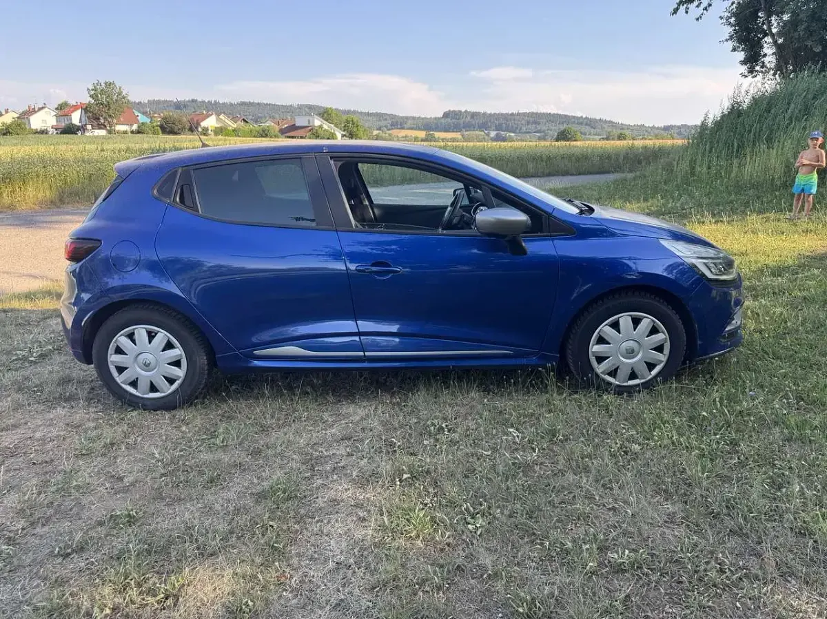 Gebraucht Renault Clio IV LIMITED 90 PS (66 kW) 2017 Limousine