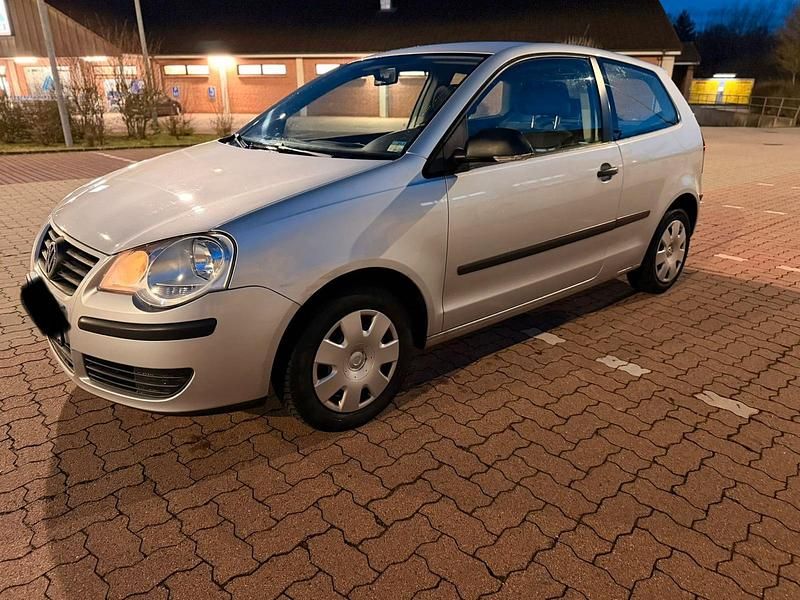 Gebraucht VW Polo 54 PS (39 kW) 2006 Silber Kleinwagen