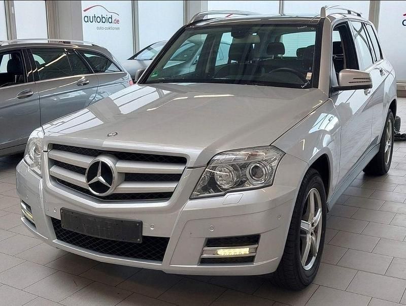 Silber Gebraucht 2010 Mercedes GLK220 SUV | 10.990 € (Superpreis) - Bild 1/4