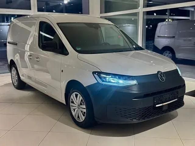 Second-hand VW Caddy Maxi 122 CP (89 kW) 2022 Alb Monovolum