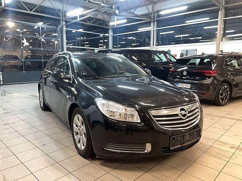 Gebraucht Opel Insignia Sport 220 PS (161 kW) 2010 Kombi