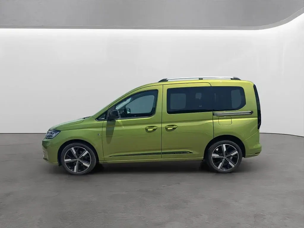 Gebraucht VW Caddy Move 122 PS (89 kW) 2021 Gruen Van / Kleinbus