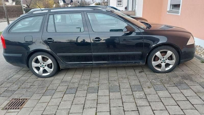 Gebraucht Skoda Octavia Elegance 140 PS (102 kW) 2007 Schwarz Kombi