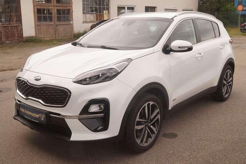 Weiß Gebraucht 2018 Kia Sportage First Edition SUV | 15.946 € (Fairer Preis) - Bild 1/4