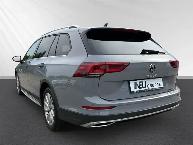 Gebraucht VW Golf Alltrack 200 PS (147 kW) 2022 Silber Kombi
