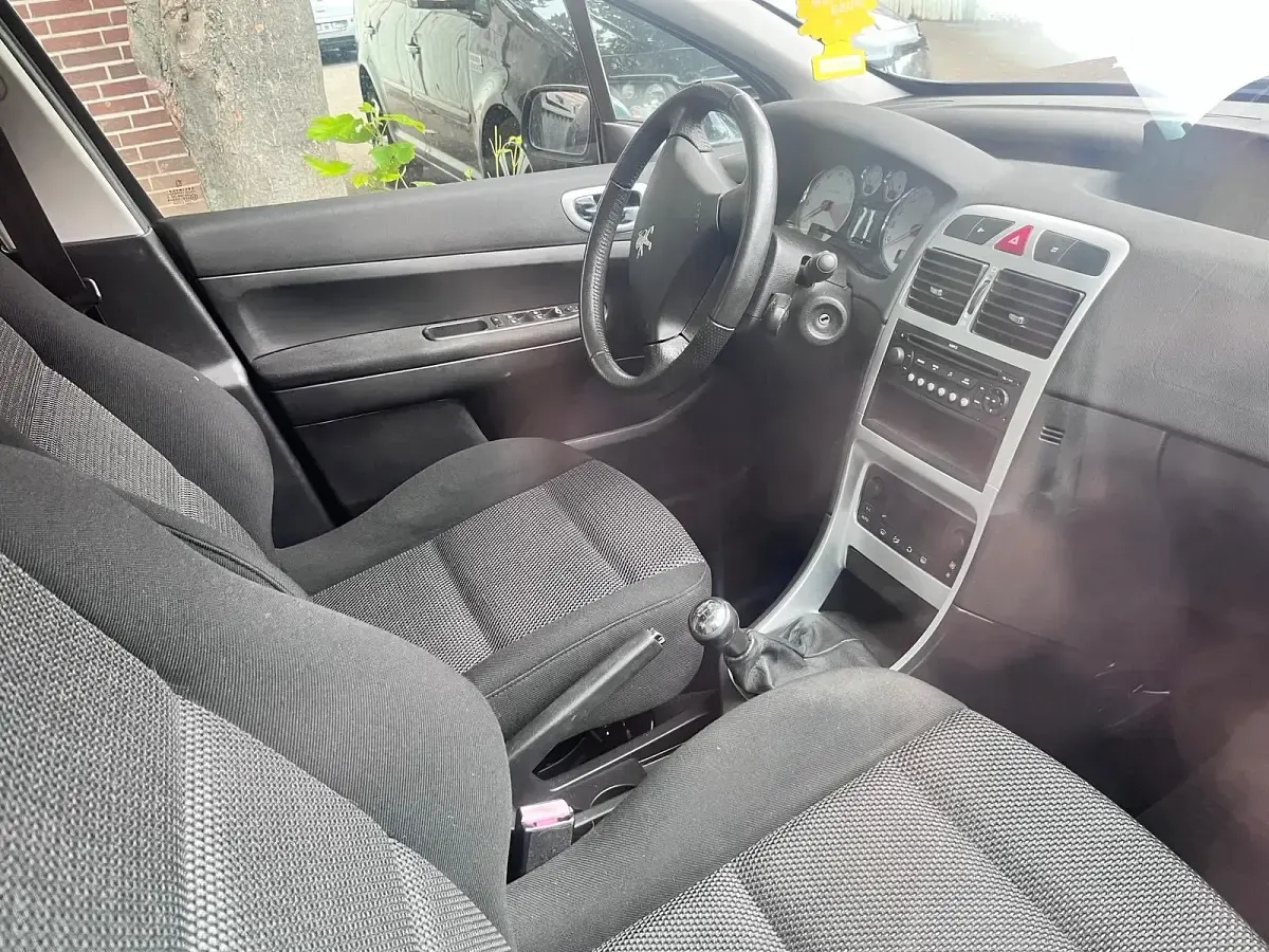 Gebraucht Peugeot 307 108 PS (79 kW) 2007 Grau Kleinwagen