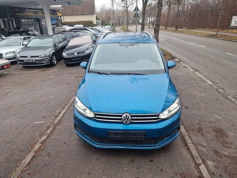 Używany VW Touran Join 116 KM (85 kW) 2019 Niebieski Minivan