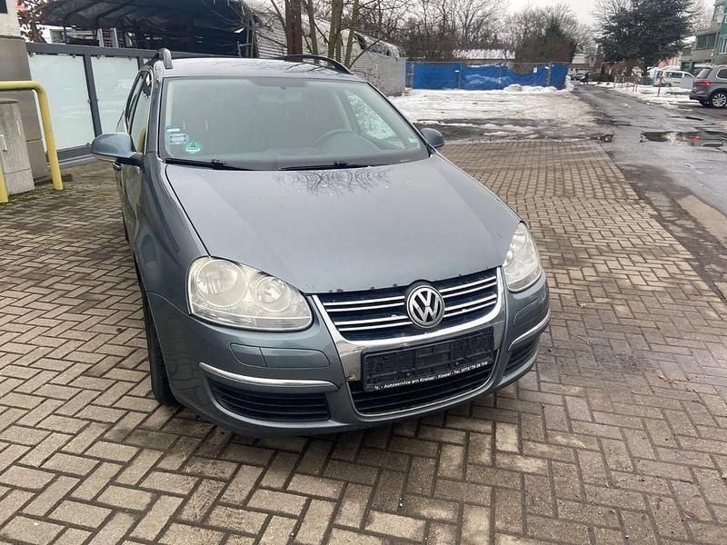 Gebraucht VW Golf V Comfortline 105 PS (77 kW) 2007 Grün Kombi