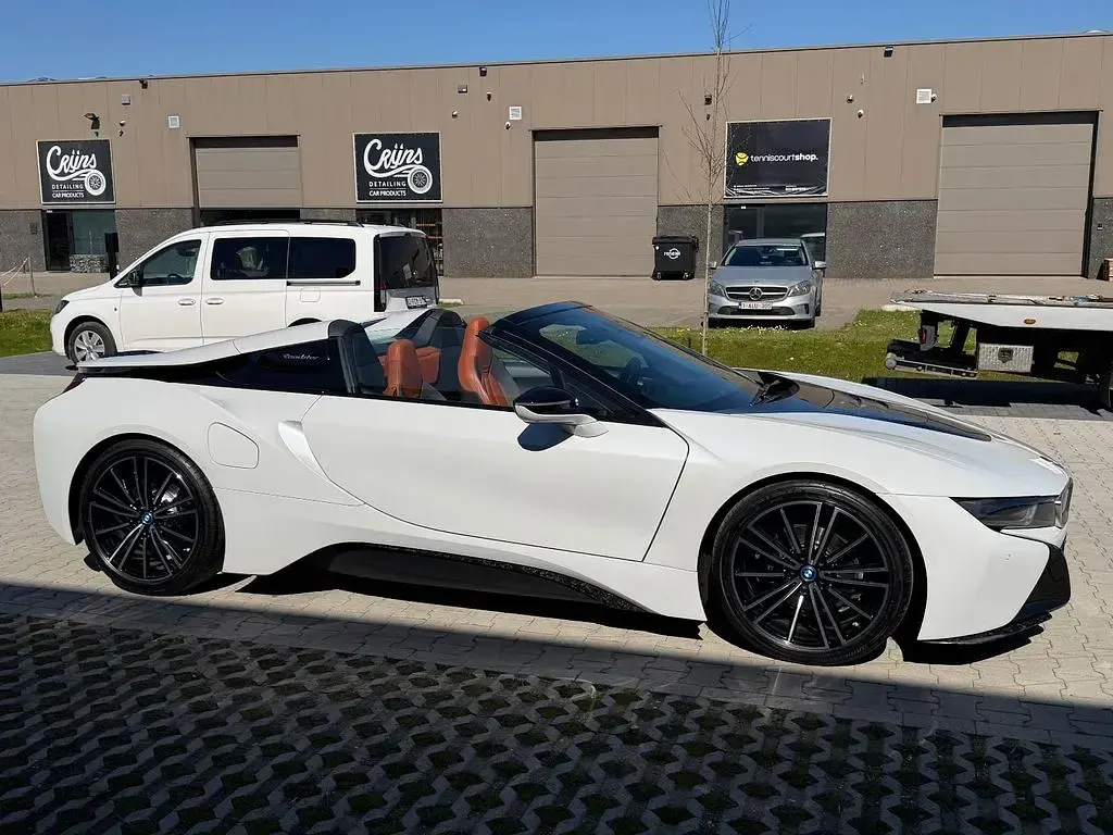 Gebraucht BMW i8 Performance 374 PS (275 kW) 2019 Weiß Cabrio