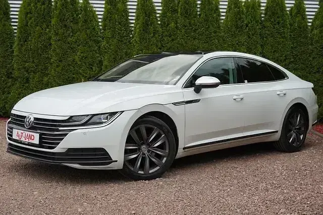 Używany VW Arteon Elegance 150 KM (110 kW) 2019 Biały Sedan/Limuzyna