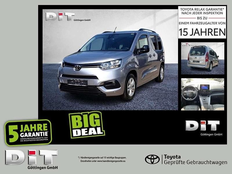 Silber Gebraucht 2022 Toyota Proace Verso City Kombi | 24.990 € (Fairer Preis) - Bild 1/4
