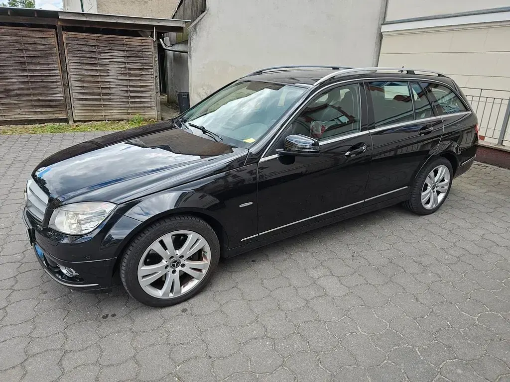 Gebraucht Mercedes C320 Avantgarde 224 PS (164 kW) 2008 Schwarz Kombi