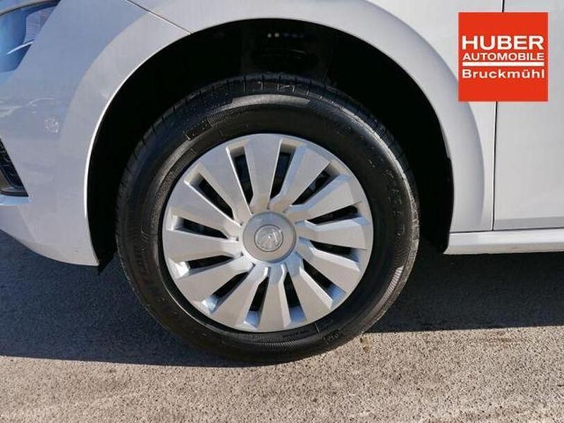 Neu Skoda Kamiq Selection 150 PS (110 kW) 2026 Candyweiß SUV