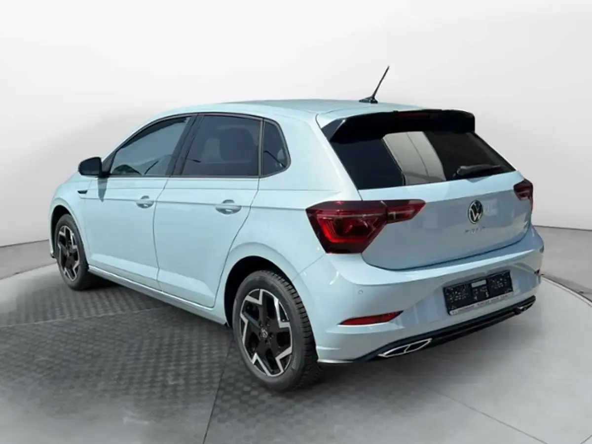 Neu VW Polo R-line 95 PS (69 kW) 2026 Crystal ice blue metallic Kleinwagen