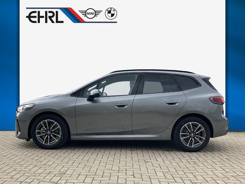 Neu BMW 218 M Sport 136 PS (100 kW) 2025 Grau Van / Kleinbus