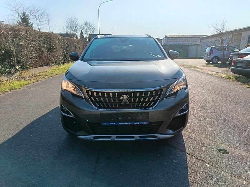 Gebraucht Peugeot 5008 Allure 131 PS (96 kW) 2020 SUV