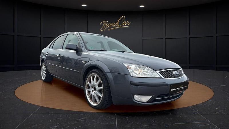 Gebraucht Ford Mondeo Ghia 131 PS (96 kW) 2005 Grau Limousine