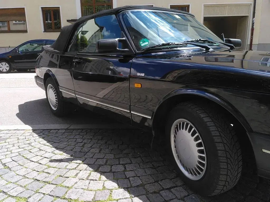 Gebraucht Saab 900 Cabriolet 126 PS (92 kW) 1990 Schwarz Cabrio