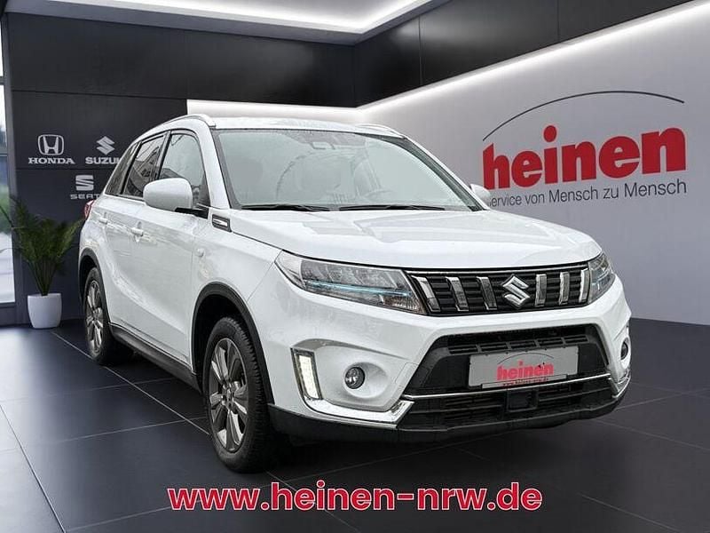 Gebraucht Suzuki Vitara Comfort 129 PS (94 kW) 2021 Weiß SUV