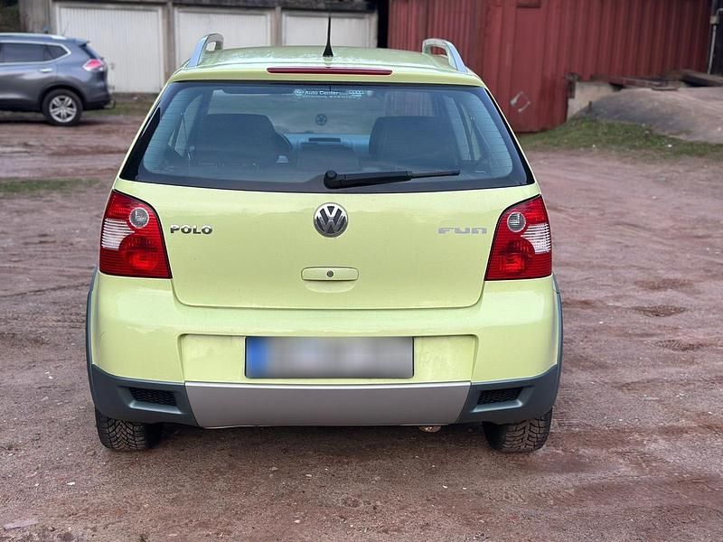 Gebraucht VW Polo Cross 75 PS (55 kW) 2004 Gelb Kleinwagen