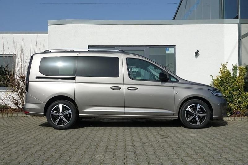Nouă VW Caddy Maxi Style 150 CP (110 kW) 2026 Metallic Monovolum