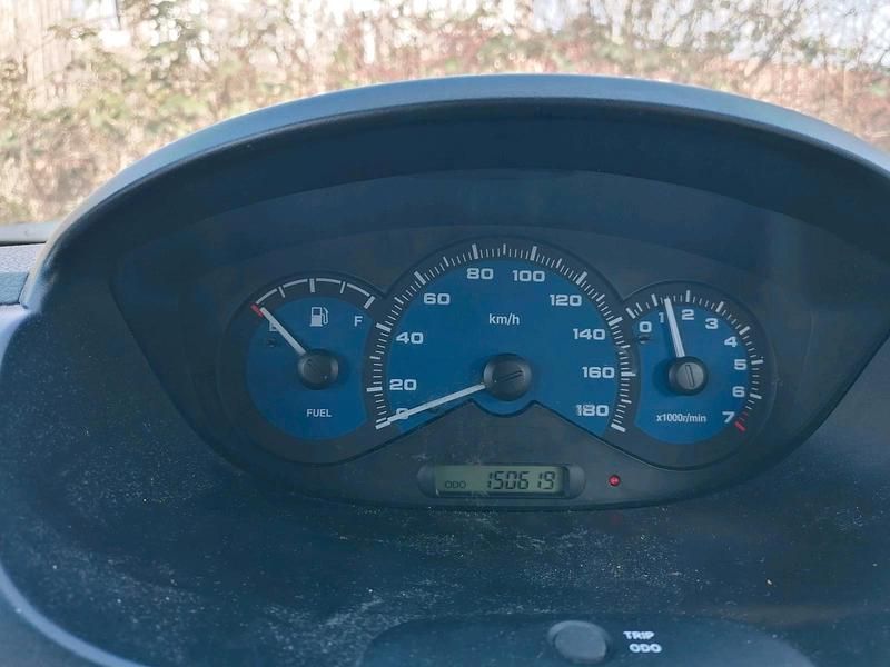 Gebraucht Chevrolet Matiz 60 PS (44 kW) 2009 Rot Kleinwagen