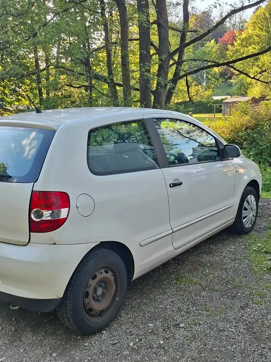Gebraucht VW Fox 75 PS (55 kW) 2009 Andere farben Kleinwagen