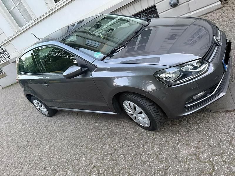 Second-hand VW Polo 90 CP (66 kW) 2017 Gri Hatchback